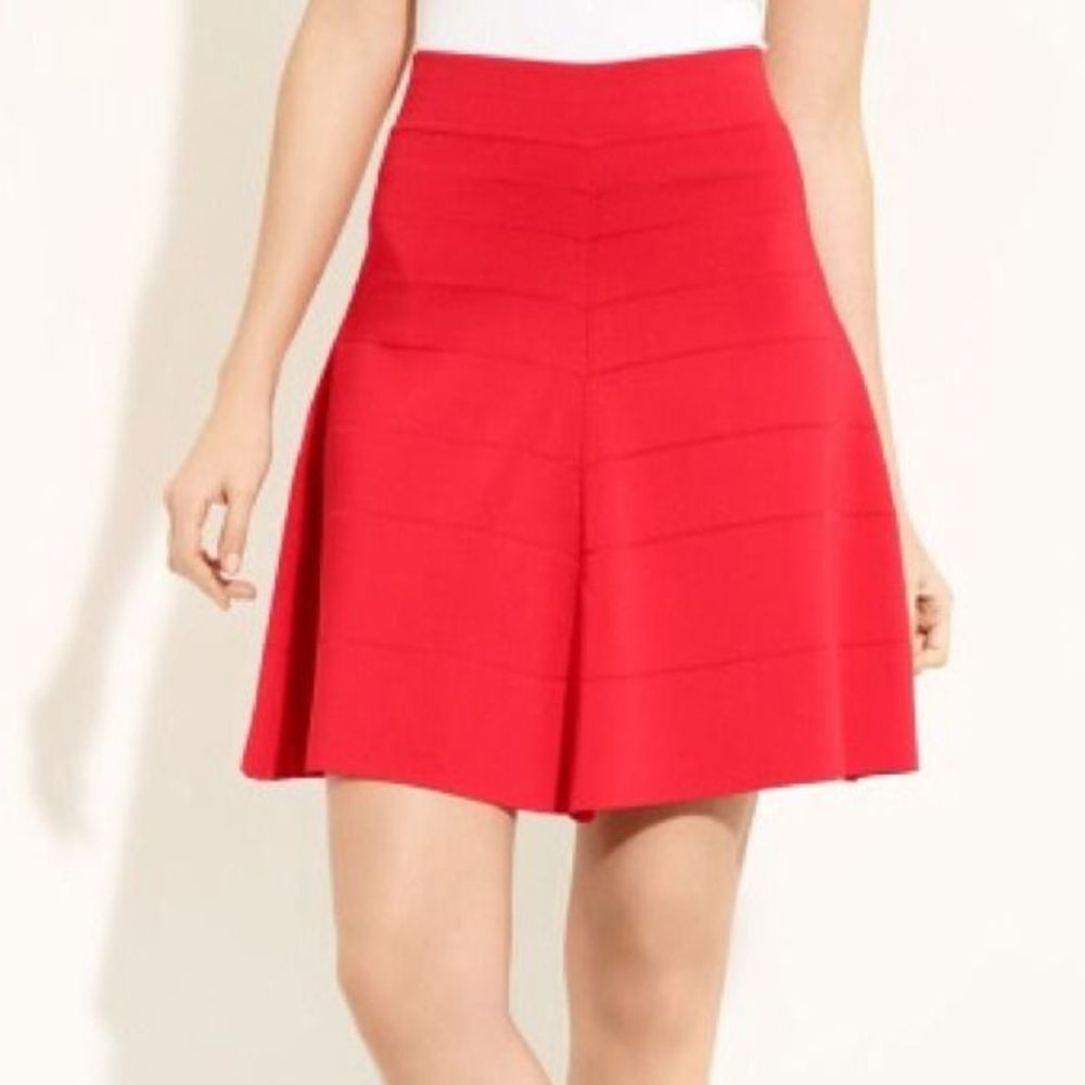 Yigal Azrouel 'Milan' Swing Skirt Red Medium NWT - Picture 2 of 5